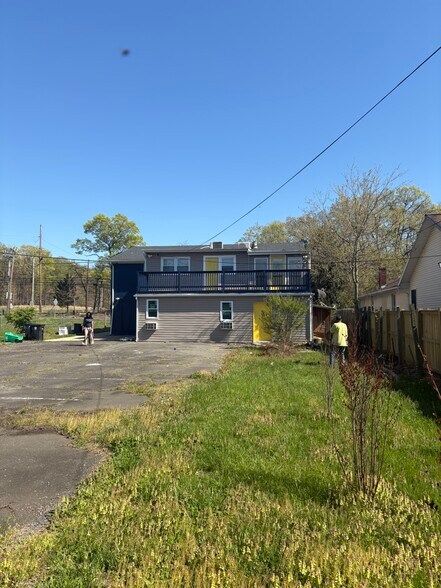 More Photos Of 7205 Livingston Rd, Oxon Hill Office Residential For Sale
