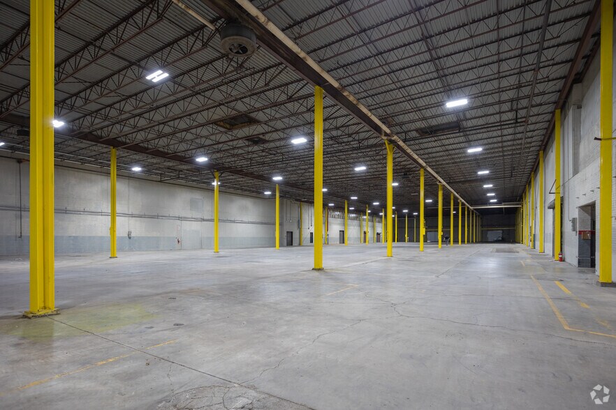 More Photos Of 901 Wayne St, Niles Warehouse For Lease