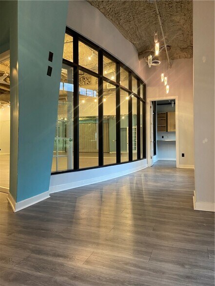 More Photos Of 1675 Cumberland Parkway - Unit 202-203-Bld 200, Smyrna Office For Sale