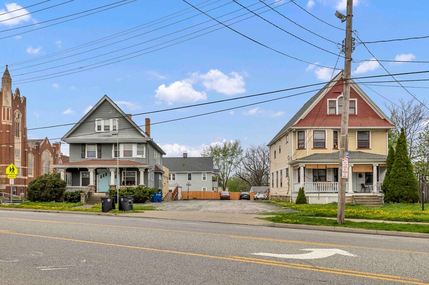 Primary Photo Of , Cleveland Unknown For Sale