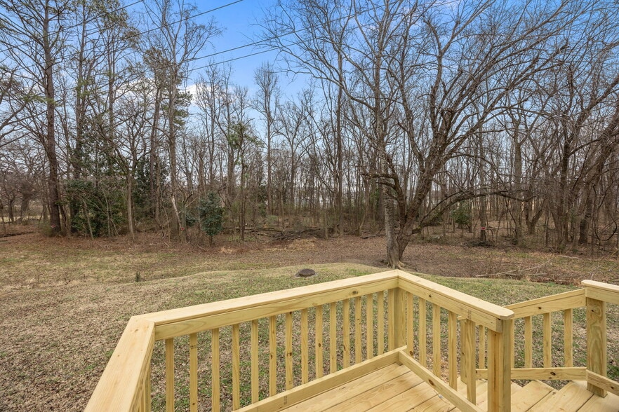 More Photos Of 710 US Highway 52 Highway N, Albemarle Office For Sale