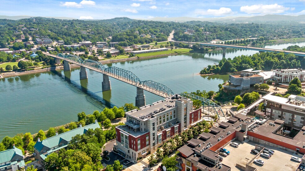 More Photos Of 442 Cherokee Blvd, Chattanooga Land For Sale