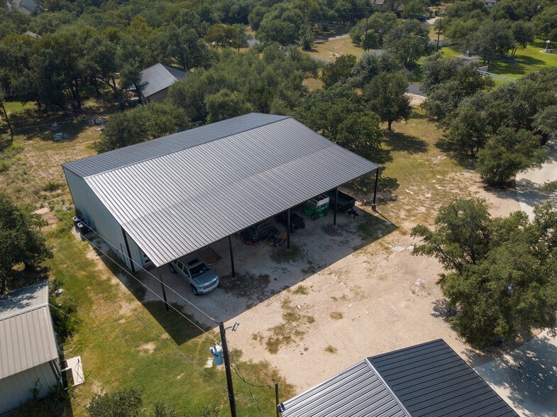 More Photos Of 322 Logan Ranch Rd, Georgetown Specialty For Lease