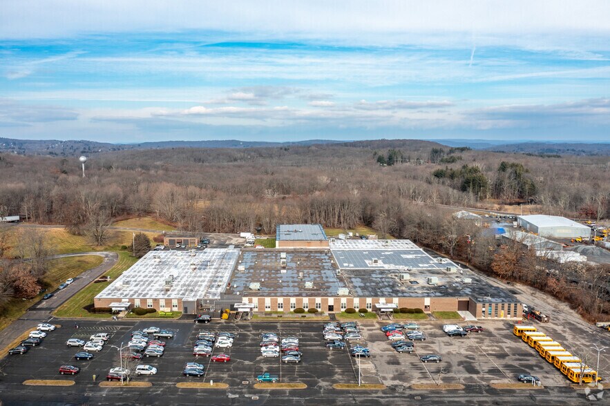 More Photos Of 31 Pecks Ln, Newtown Manufacturing For Sale