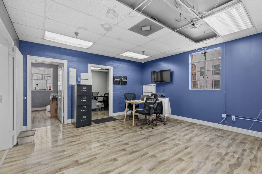 More Photos Of 3255 Saco St, Vernon Warehouse For Lease