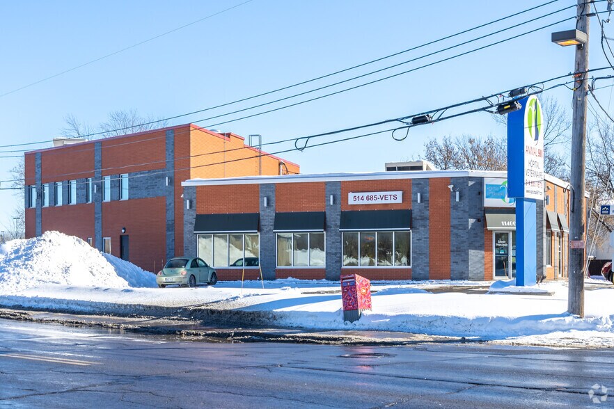 Primary Photo Of 11400 Boul Gouin E, Montréal Veterinarian Kennel For Sale