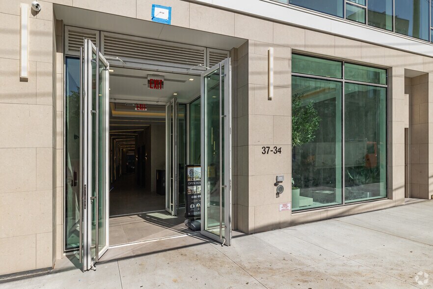 More Photos Of 37-24 33rd St, Long Island City Apartments For Lease