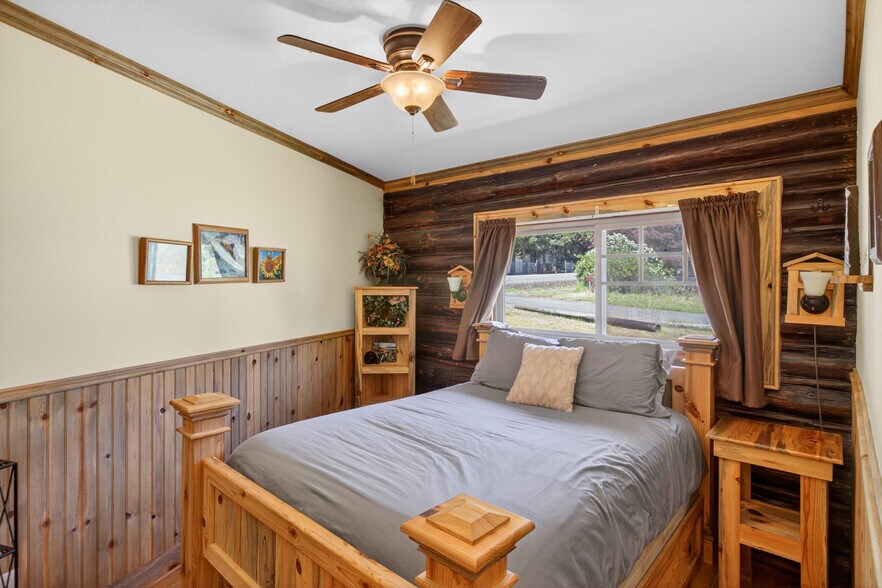 More Photos Of 1258 Highway 141, White Salmon Hospitality For Sale