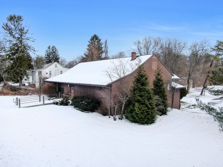 More Photos Of 195 W Clarkstown Rd, New City Religious Facility For Sale