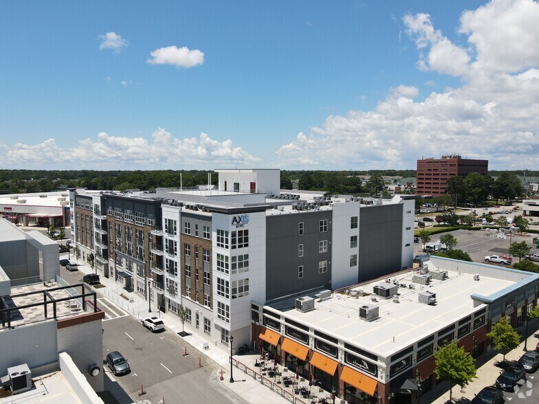 More Photos Of 1850 Merchant Ln, Hampton Apartments For Sale