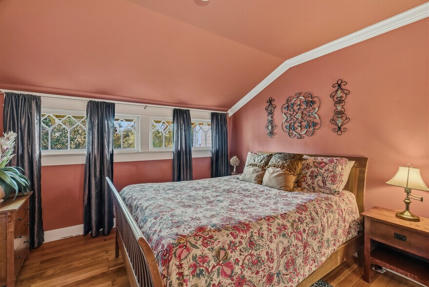 More Photos Of 5186 Gravenstein Hwy S, Sebastopol Restaurant For Sale