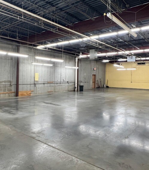 More Photos Of 8200 S 97th St, Cottage Grove Manufacturing For Lease