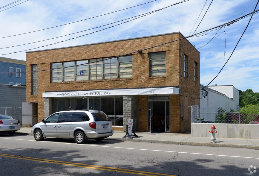 More Photos Of 1343 Main St, West Warwick Manufacturing For Lease
