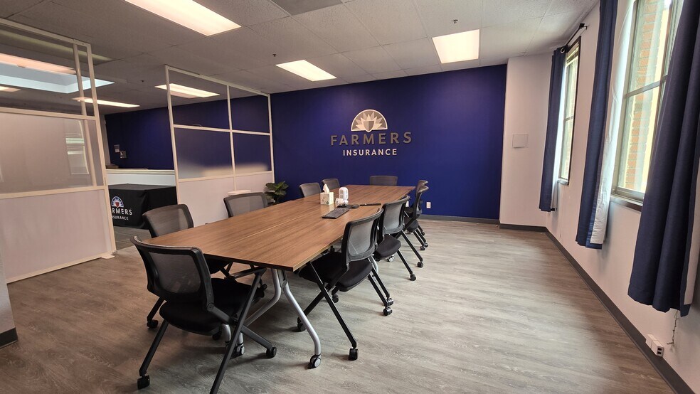 More Photos Of 1521 1/2 Pacific Ave, Santa Cruz Office For Lease