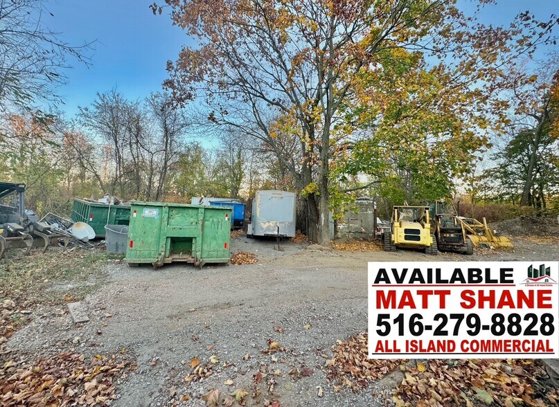 More Photos Of 241-267 Albany Ave, Amityville Land For Sale