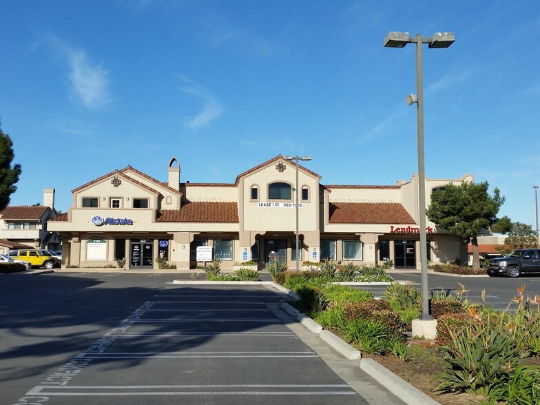 More Photos Of 2125 S Broadway, Santa Maria Storefront For Lease