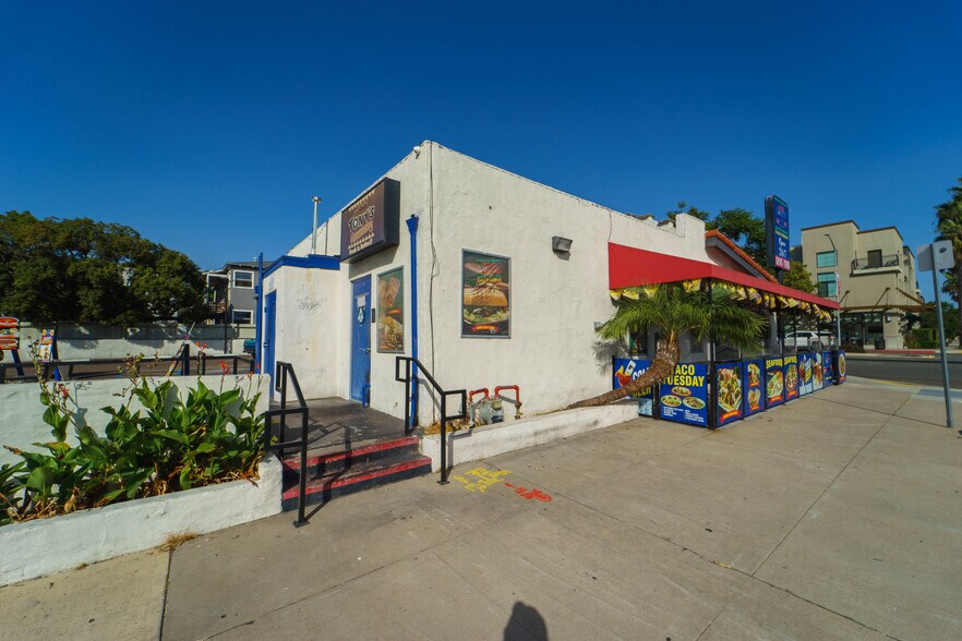 More Photos Of 719 W Washington St, San Diego Fast Food For Sale