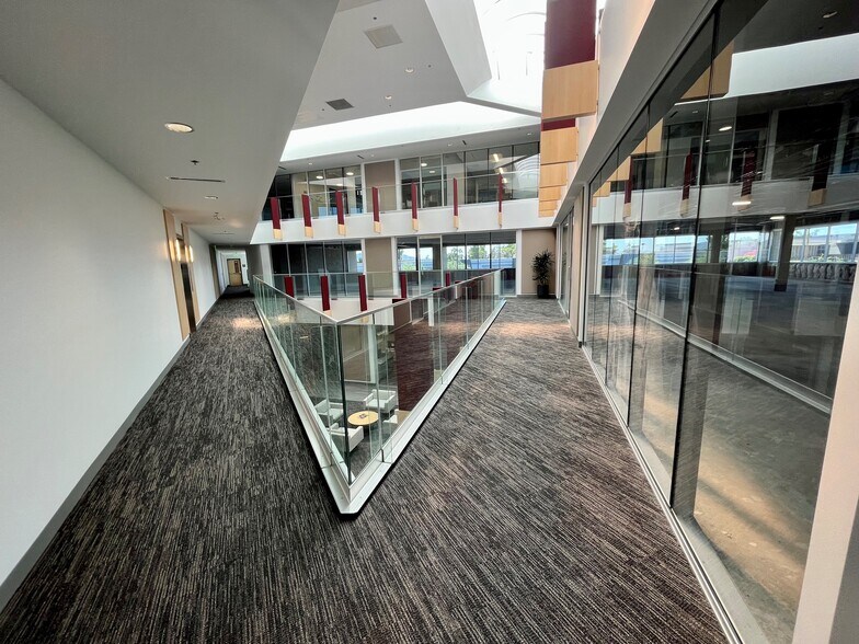 More Photos Of 7345 E Acoma Dr, Scottsdale Office For Lease