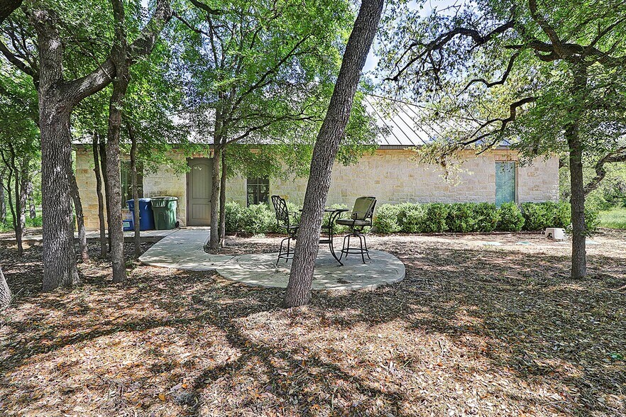 More Photos Of 8122 Whisper Oak, San Antonio Office For Lease