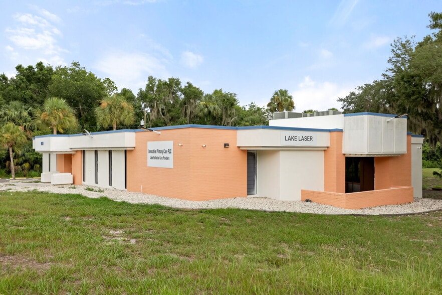 More Photos Of 901 N Grove St, Eustis Medical For Sale
