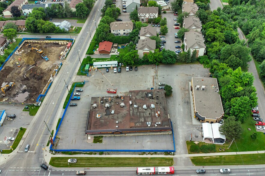 More Photos Of 1151 Ogilvie Rd, Ottawa Restaurant For Sale