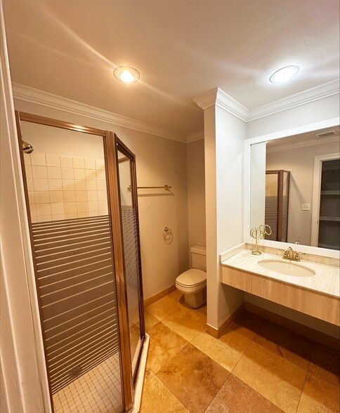 More Photos Of 314 E Anderson St, Orlando Office Residential For Sale