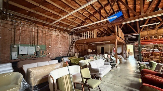 More Photos Of 4841-4845 Exposition Blvd, Los Angeles Manufacturing For Lease