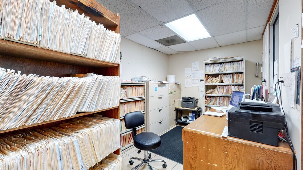 More Photos Of 1701 S Federal Blvd, Denver Medical For Sale