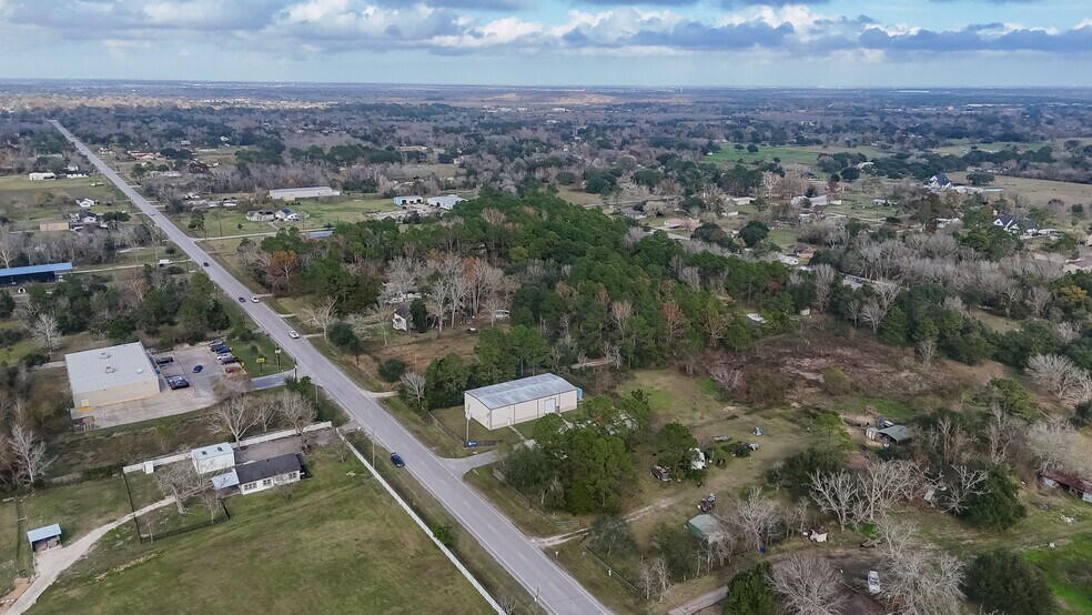More Photos Of 6717 FM 646 Rd S, Santa Fe Warehouse For Sale