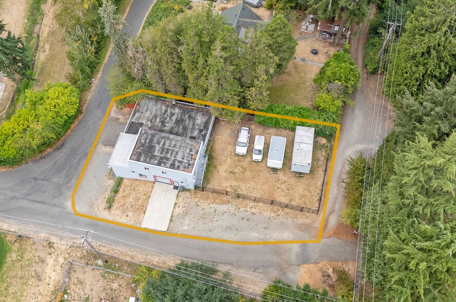 More Photos Of 709 106th St S, Tacoma Auto Repair For Sale