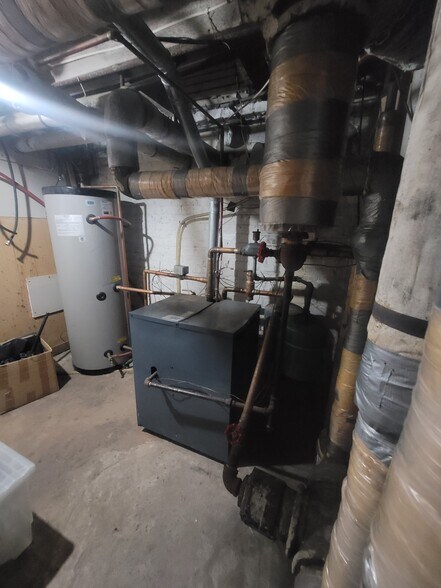 More Photos Of 1109 E 3rd St, Duluth Apartments For Sale