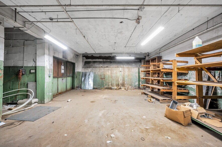 More Photos Of 373 High St, Wilkes Barre Manufacturing For Lease