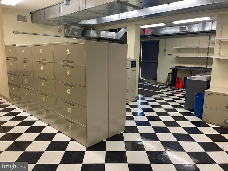 More Photos Of 106 York Rd, Jenkintown Office Residential For Sale