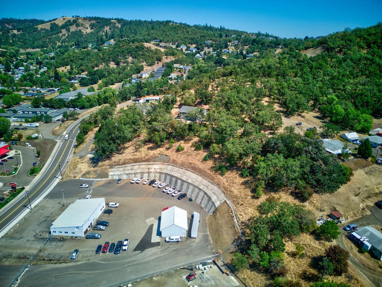 More Photos Of 797 NE Garden Valley Blvd, Roseburg Land For Sale