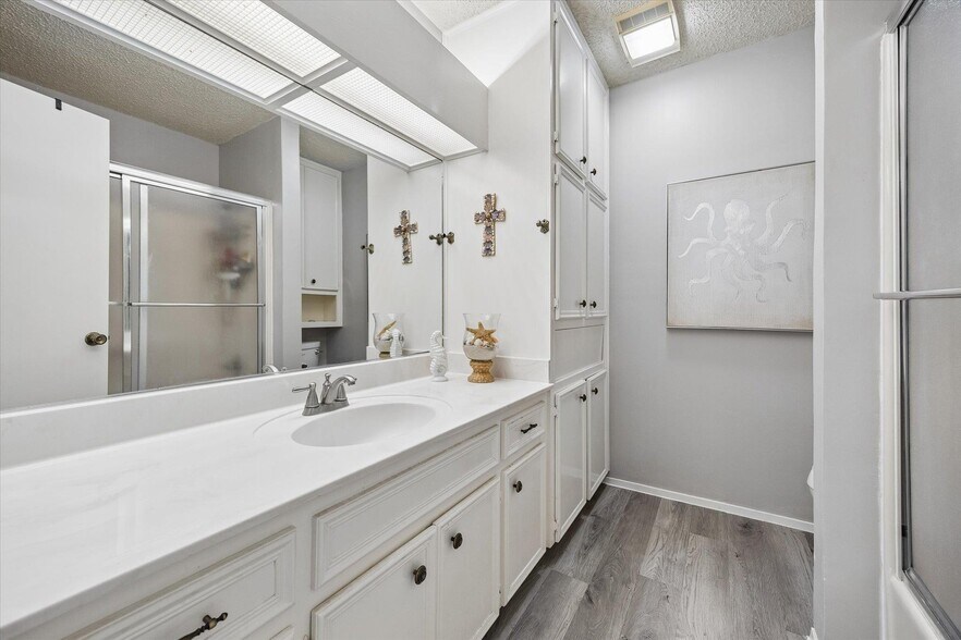 More Photos Of 1704 County Road 128, Burnet Specialty For Sale