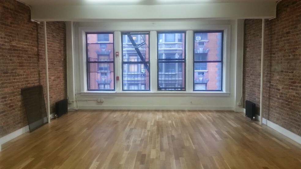 More Photos Of 12 E 32nd St, New York Office For Lease