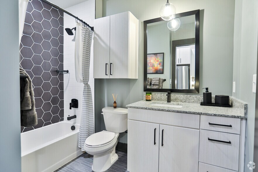 More Photos Of 1425 Winnifred St, Charlotte Apartments For Lease