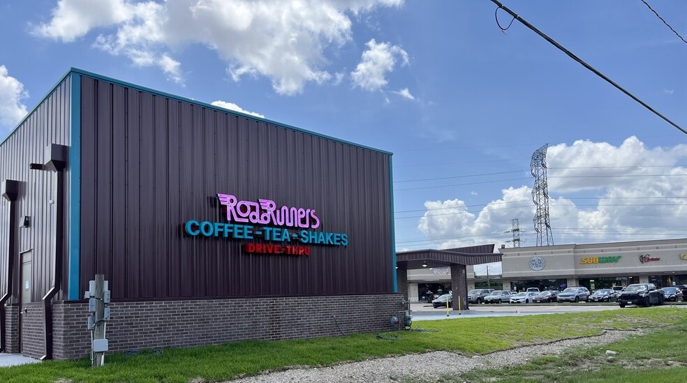Primary Photo Of 9526 Huffmeister Rd, Houston General Retail For Sale