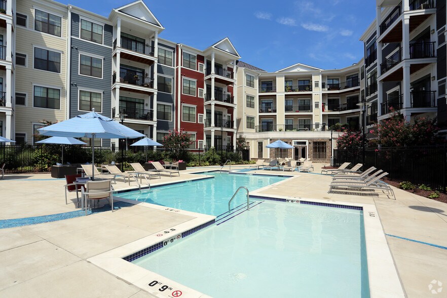 More Photos Of 2300 Washington Pl NE, Washington Apartments For Lease