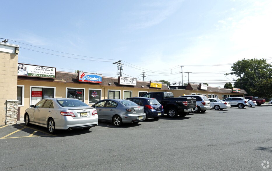 More Photos Of 319 Main St, Keansburg Freestanding For Lease