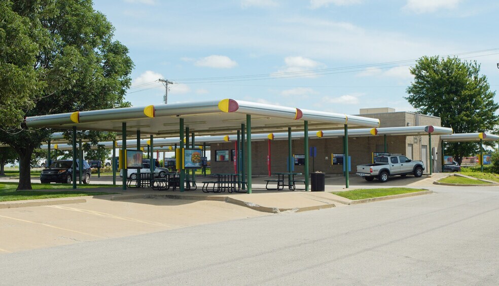 More Photos Of 8311 Hedge Lane Ter, Shawnee Fast Food For Sale