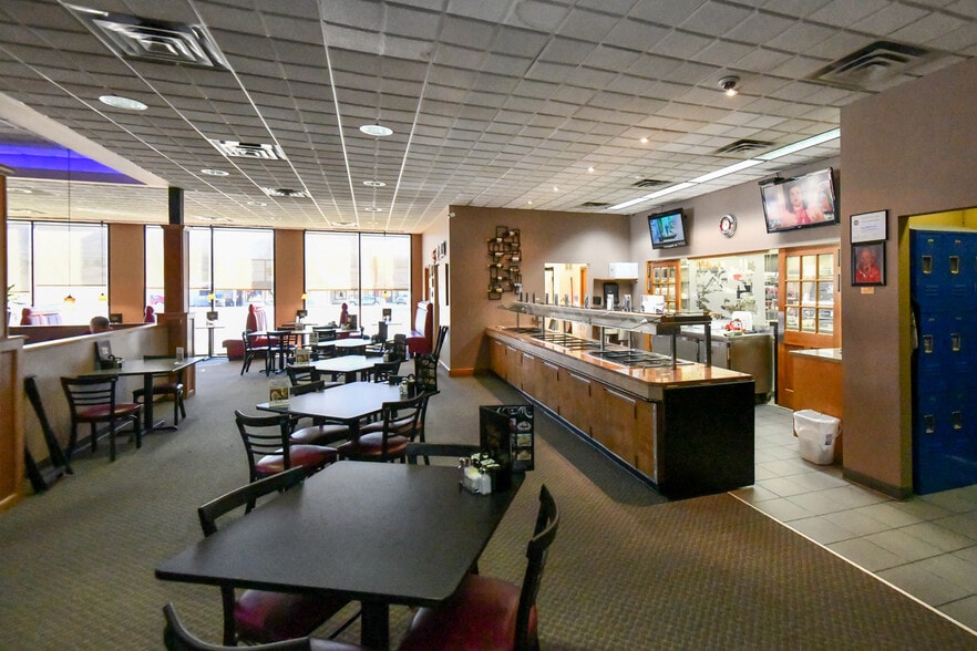 More Photos Of 7099 N Hwy 441, Dillard Restaurant For Sale
