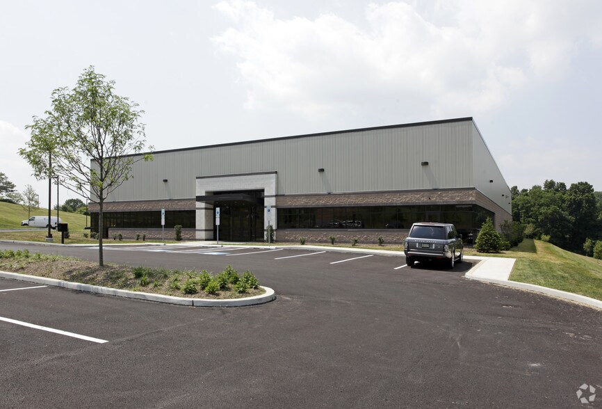 More Photos Of 101 Cheshire Ct, Coatesville Warehouse For Lease