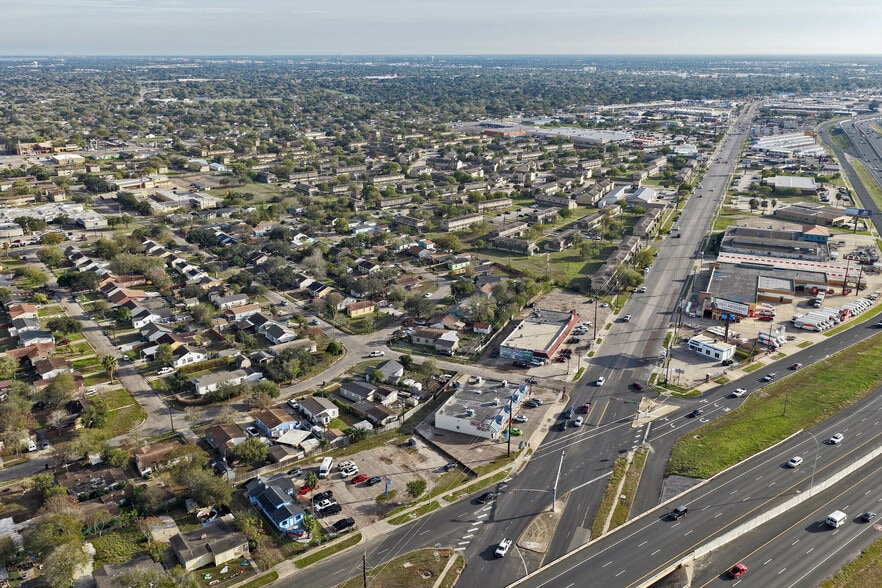 More Photos Of 3216-3222 S Port Ave, Corpus Christi Freestanding For Sale