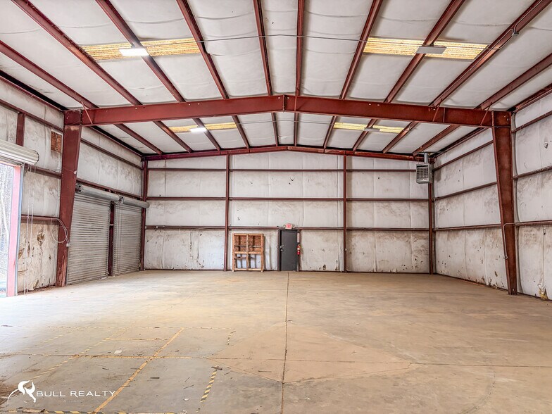 More Photos Of 150 Tober Trl, Fayetteville Warehouse For Lease