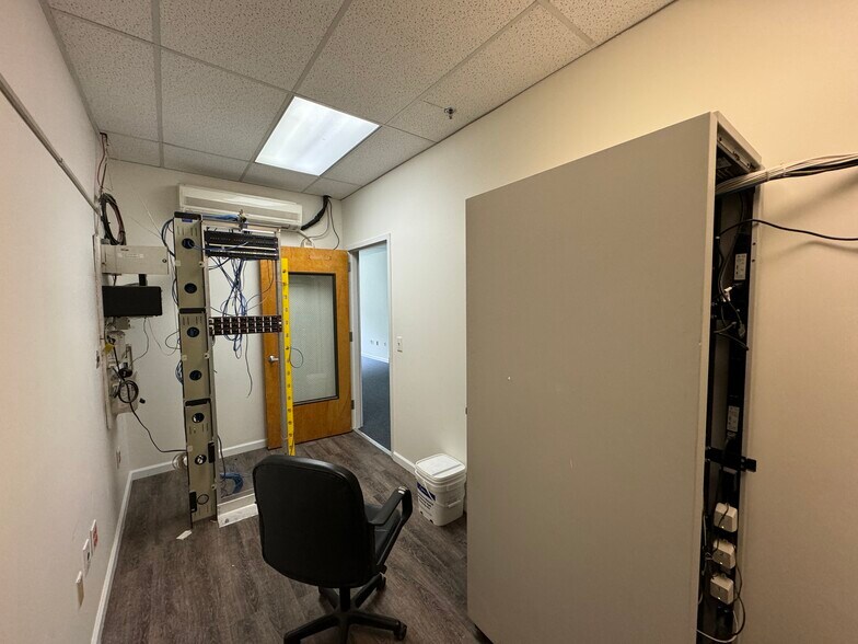 More Photos Of 110 Pomponio Ave, South Plainfield Manufacturing For Sale