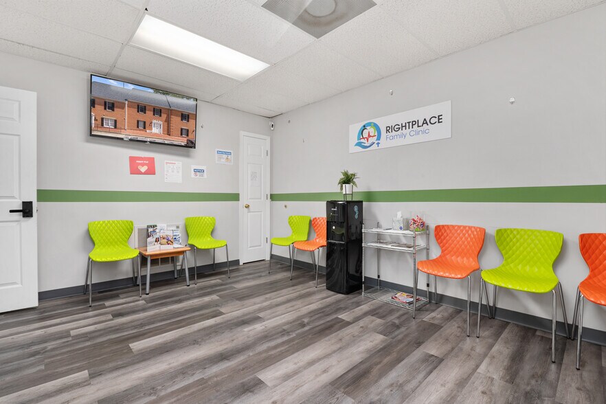 More Photos Of 10294-10300 Baltimore National Pike, Ellicott City Office For Sale