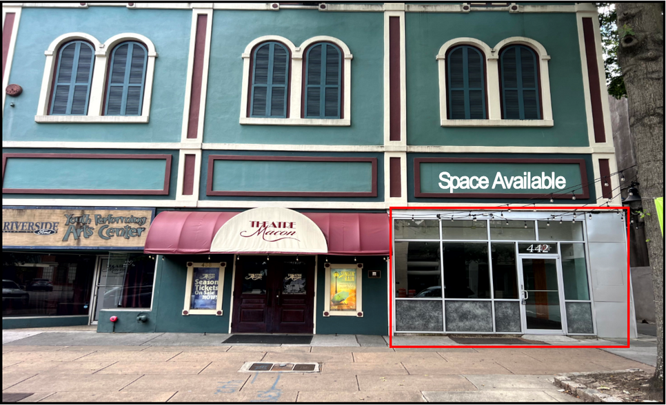 Primary Photo Of 442 Cherry St, Macon-Bibb Restaurant For Lease