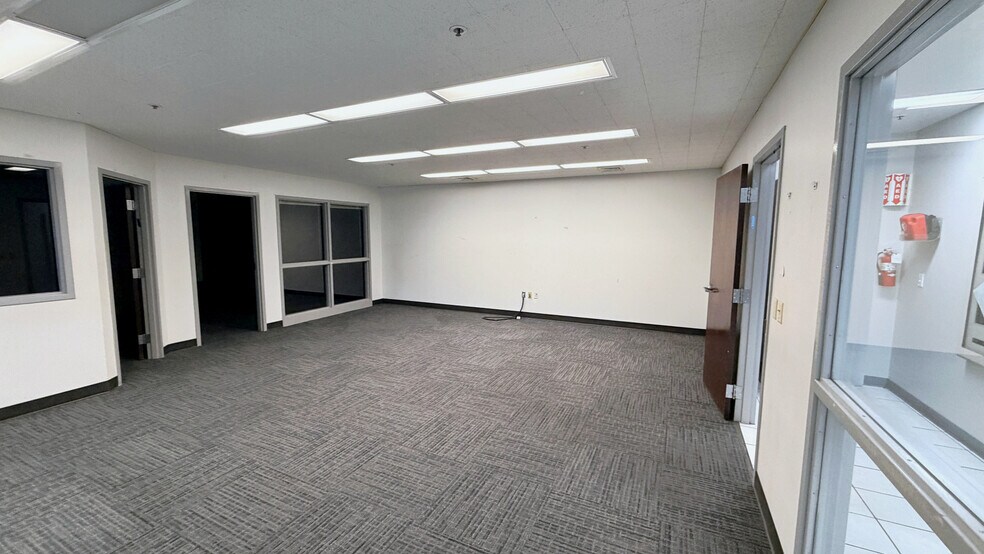 More Photos Of 1530 N 1000 W, Logan Warehouse For Lease