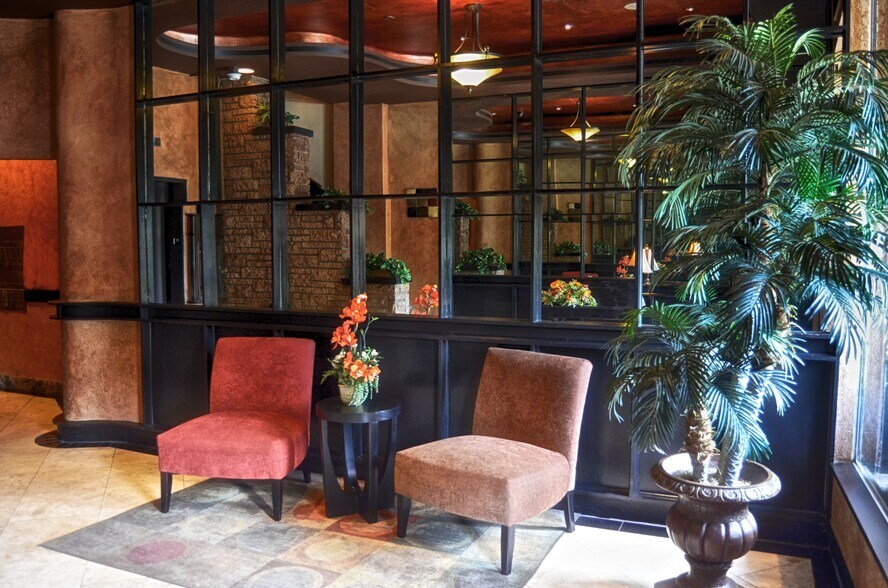 More Photos Of 126 E Main Plz, San Antonio Apartments For Sale